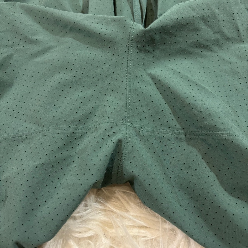 Lululemon Fast and Free Lined Short 6" Men’s XL Sage Green - Picture 4 of 16